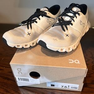 On cloud x3 shoes